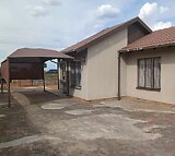 2 Bedroom House in Tlhabane West