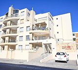 3 Bedroom Apartment in Strand South