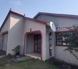 3 Bedroom House For Sale in Kwamakutha