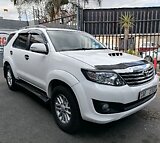 2012 Toyota Fortuner 3.0D4D 4X4 Manual SUV For Sale For Sale in Gauteng, Johannesburg